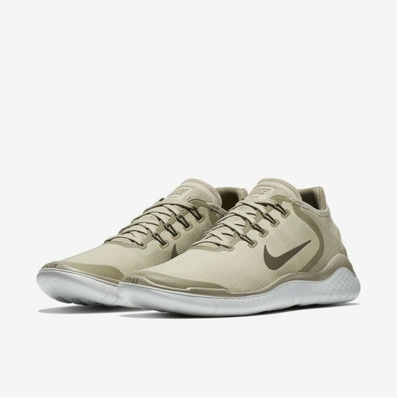 Nike Men's Free RN 2018 Sun Running Shoe NWT Nike Free RN 2018 Men's Running Shoe Khaki